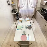 Cineroma Bed & Breakfast