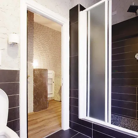 Cineroma Bed & Breakfast Rom
