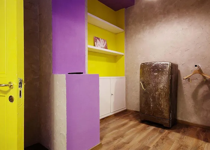 Cineroma Bed & Breakfast