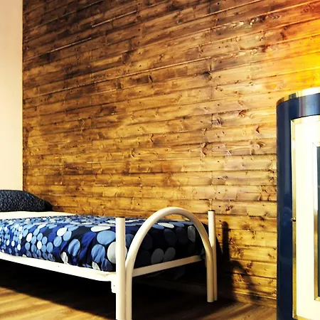 Cineroma B&B 2*